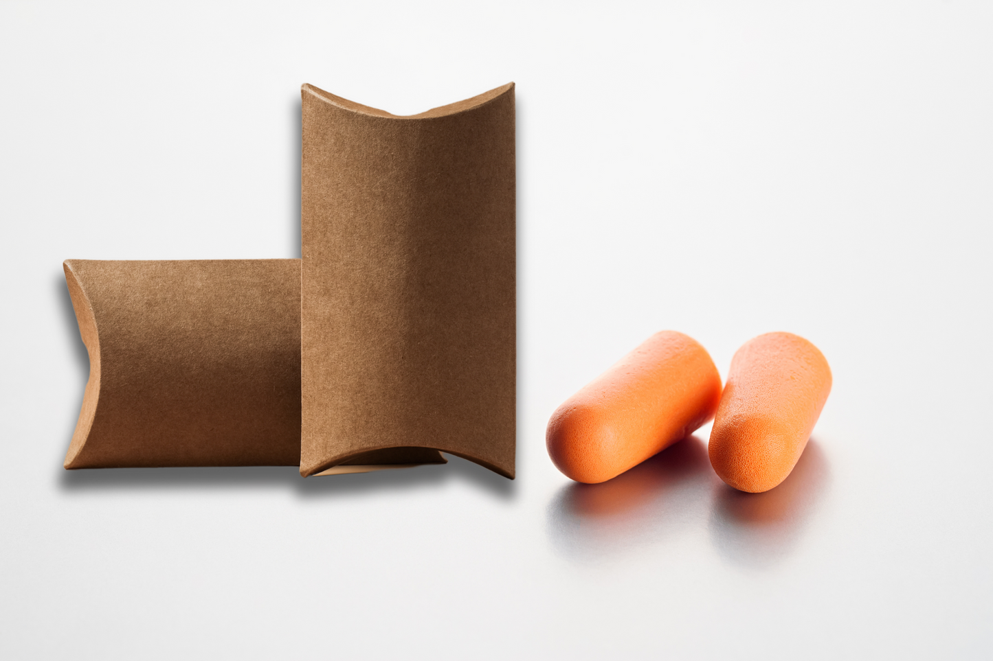 Öronproppar i Box med Färgtryck från JM Band®. Köp Earplugs i Orange här.