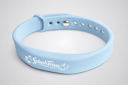 Ett foto av ett silikonarmband med NFC och egen design från JM Band®
